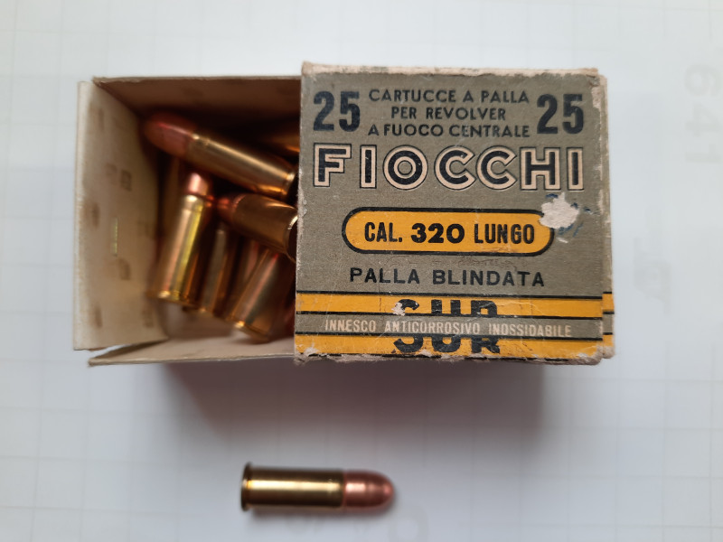 Tovární střelivo .320 long Fiocchi