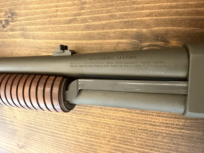 Ithaca Model 37 Deerslayer Police Special (1977)