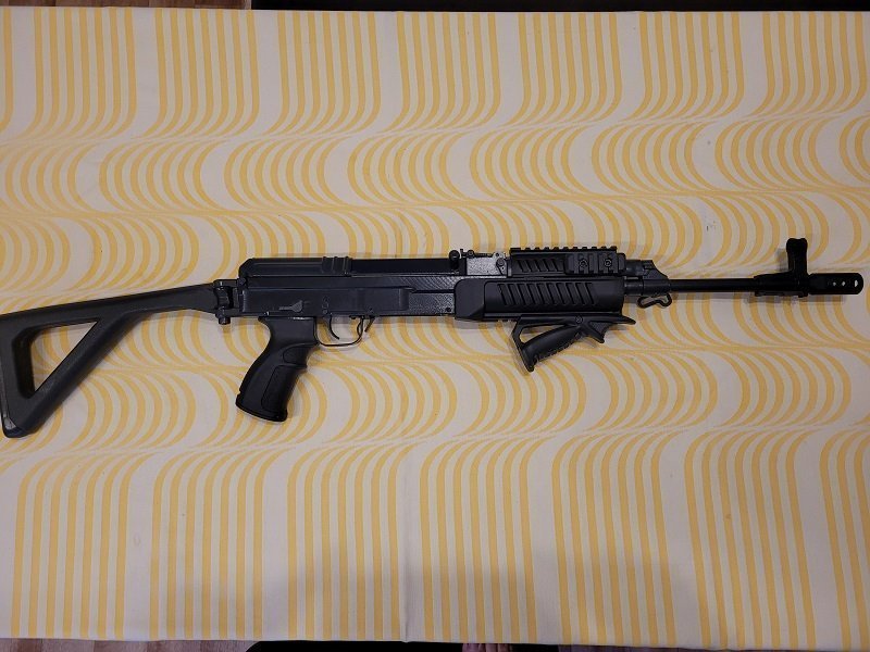 CZH 858