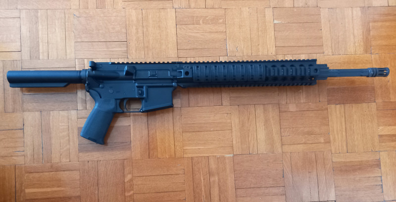 AR15 STAG ARMS s hlavní FAXON 18´´