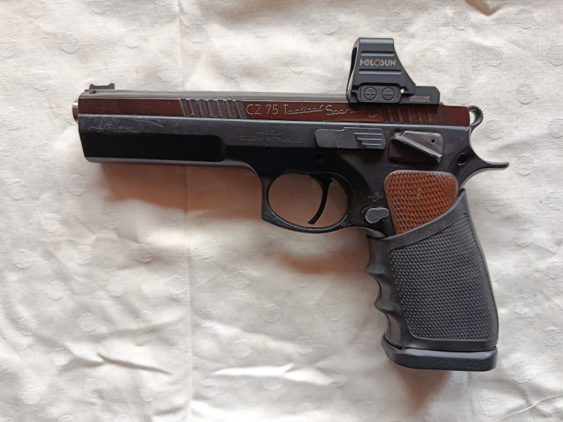 CZ 75 TS 9mm Luger