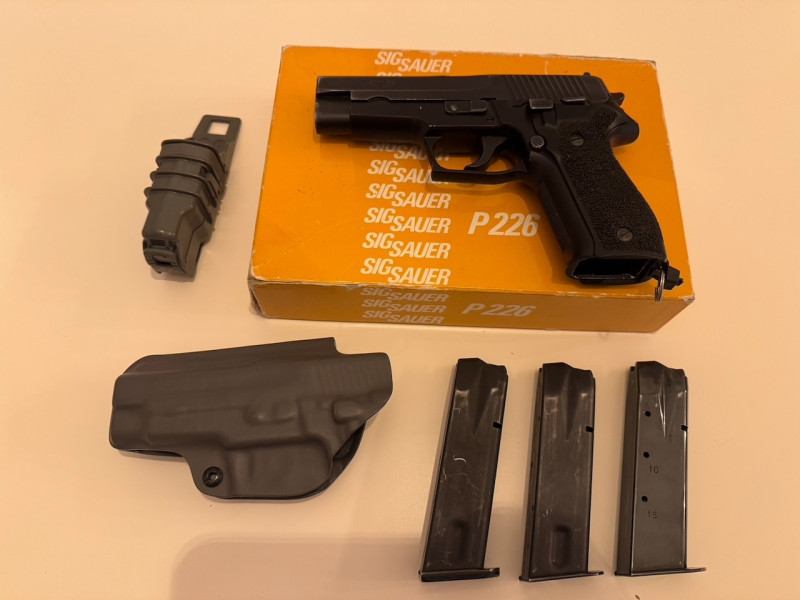 Sig Sauer P226