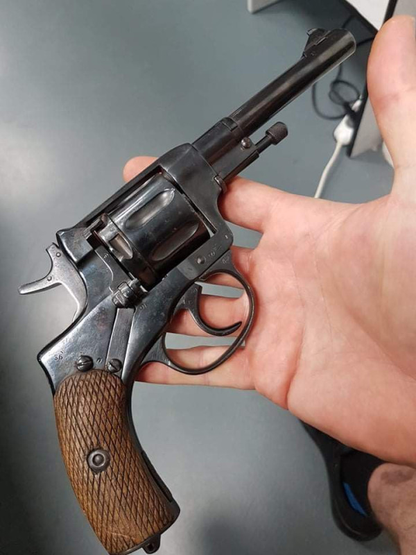 Revover Nagant 1895