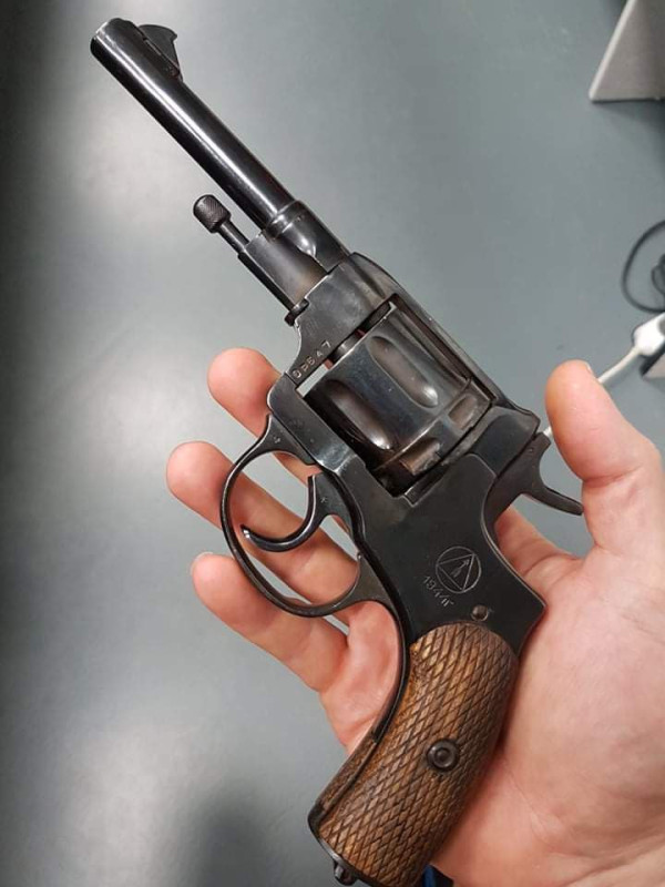 Revover Nagant 1895