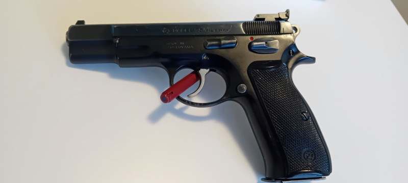 CZ 75