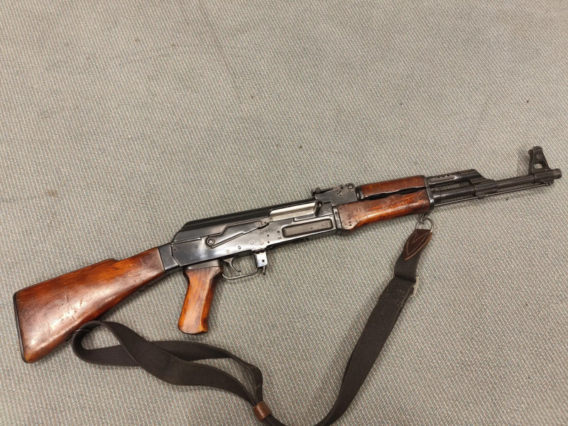 Koupím AK (47) Type 2