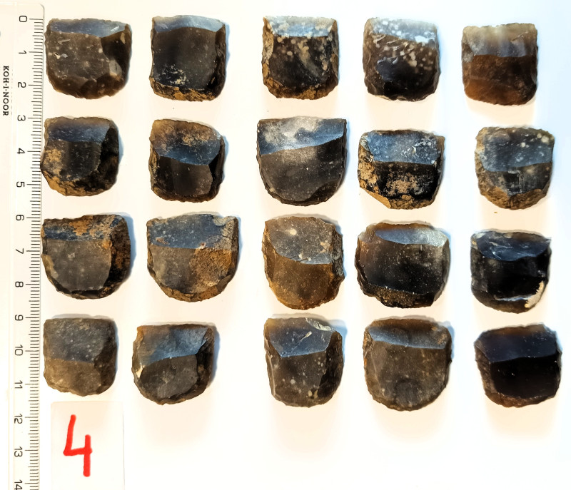Pistolové křesadlové kameny - 20 kusů (sada 4)