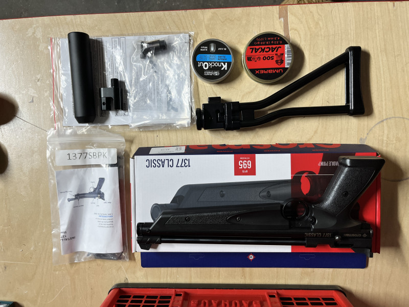 Crosman 1377 American Classic 4,5mm + doplňky