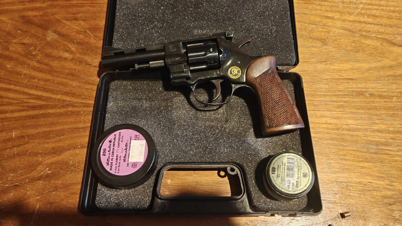 ARMINIUS HW 4/4