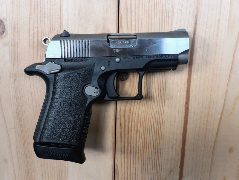 Pistole Colt Mustang, 9mm Browning