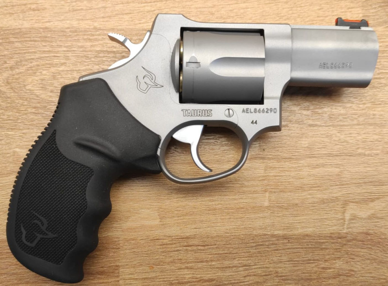 Taurus Tracker .44 Rem. Mag.