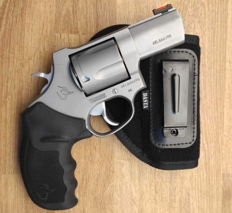 Taurus Tracker .44 Rem. Mag.