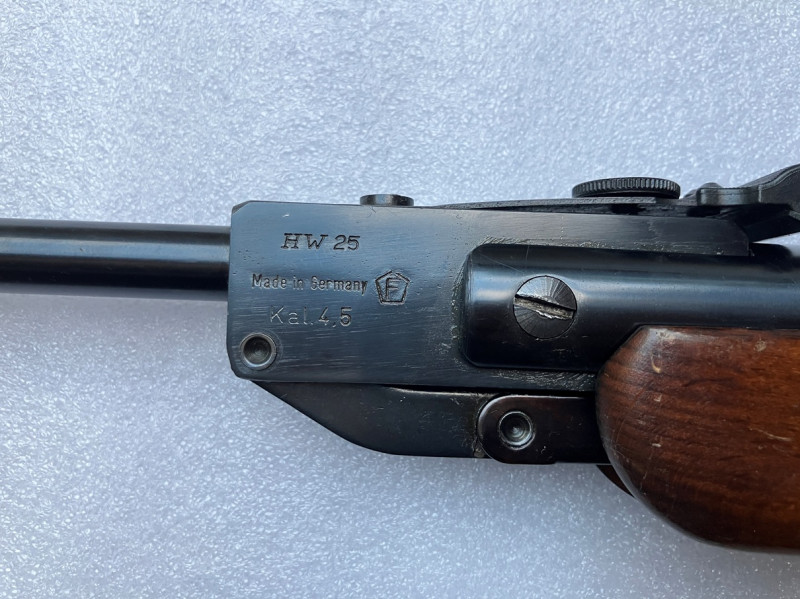 Vzduchovka Weihrauch HW 25 malá vzduchovka