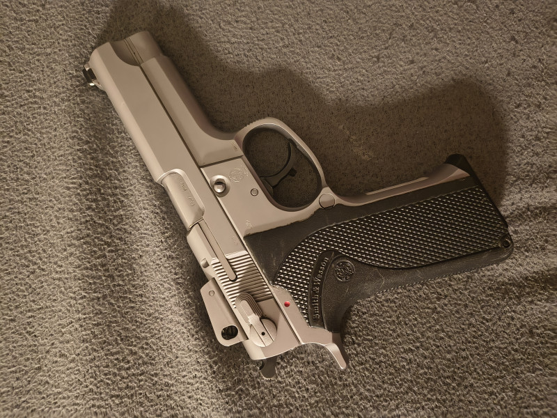 Smith wesson 5906