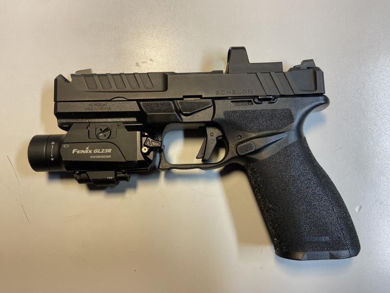 Prodám SA Echelon 4.5 Comp CUT 9mm