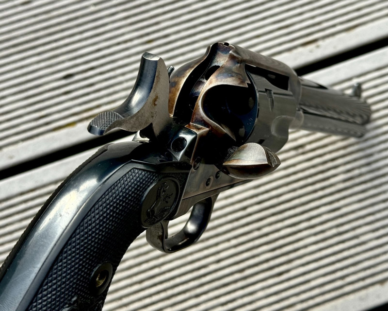 Colt Single Action Army (SAA), .45 Colt, hlaveň 5½