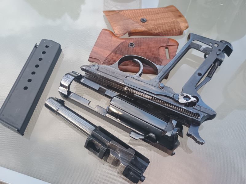 Válečná P38 9mm Luger 