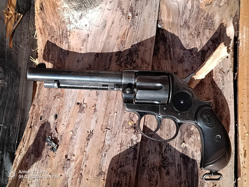 Historický revolver Colt m.1878 DA Frontier .44-40 (r.1887 )