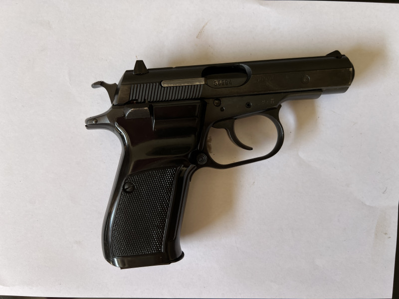 ČZ 83 - 9MM browning