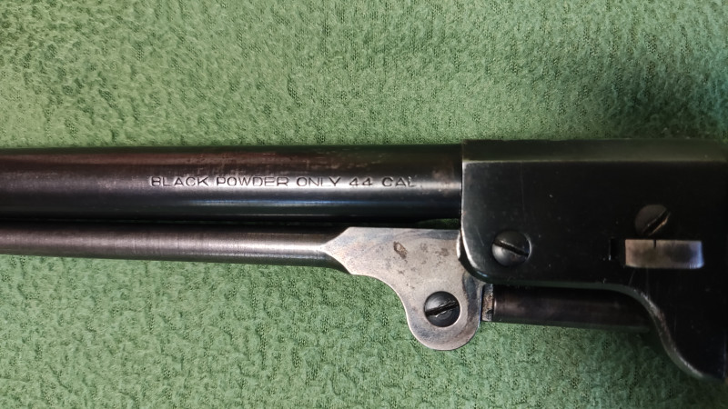 Prodám perkusní revolver F.LLI Pietta ráže 44
