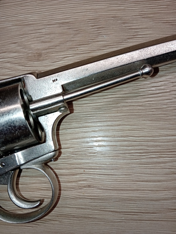 Revolver 