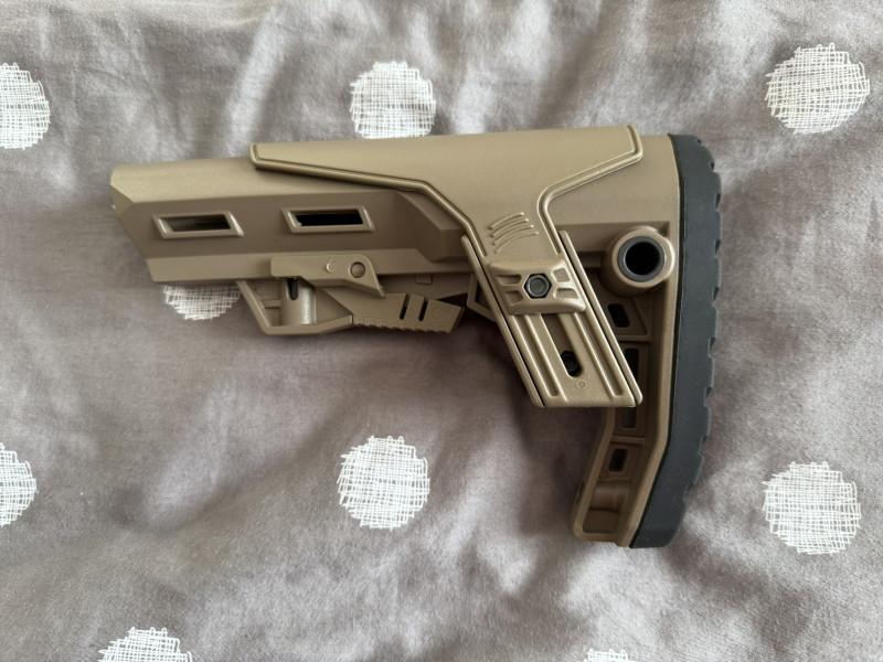 Scout AR-15 Adjustable Mil-Spec Stock FDE pažba