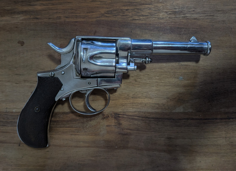 Masivní Belgický Revolver 44 Russian