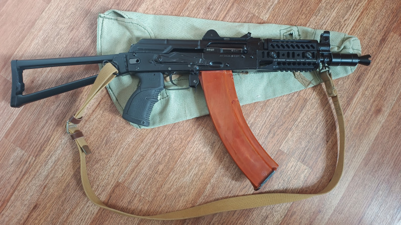 AKS-74U