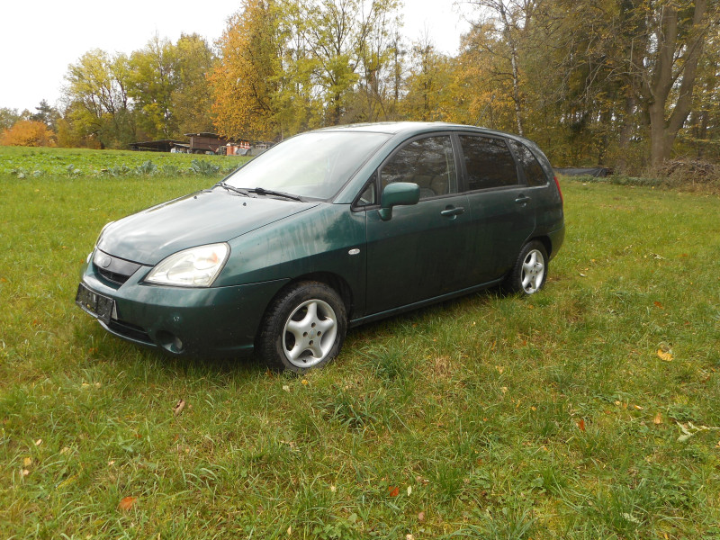 SUZUKI  Liana