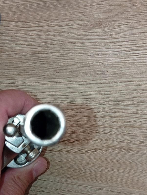 Revolver 