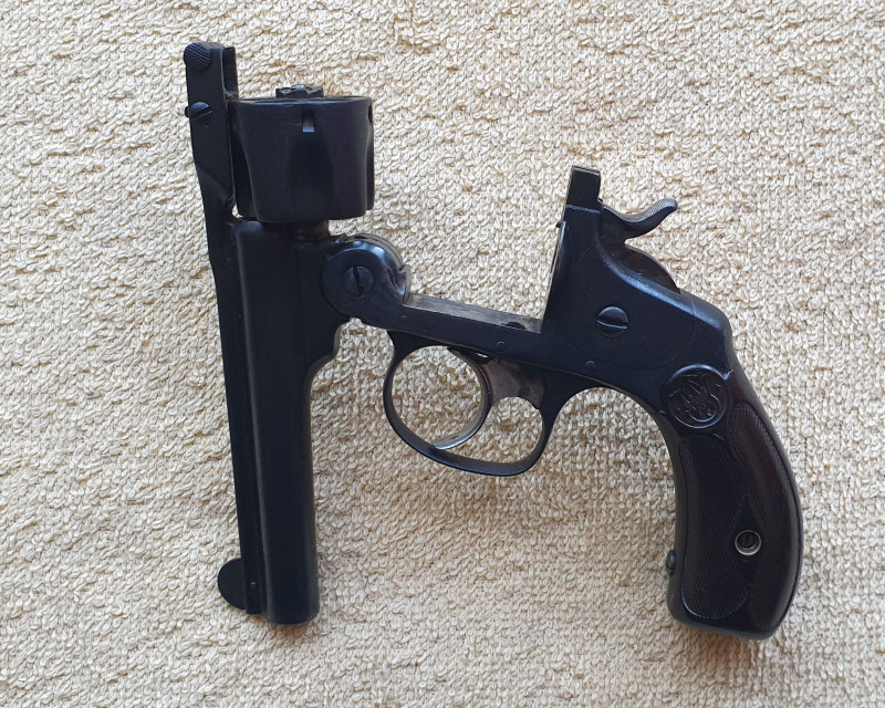 Historický revolver Smith Wesson cal.32CFDA 1886 