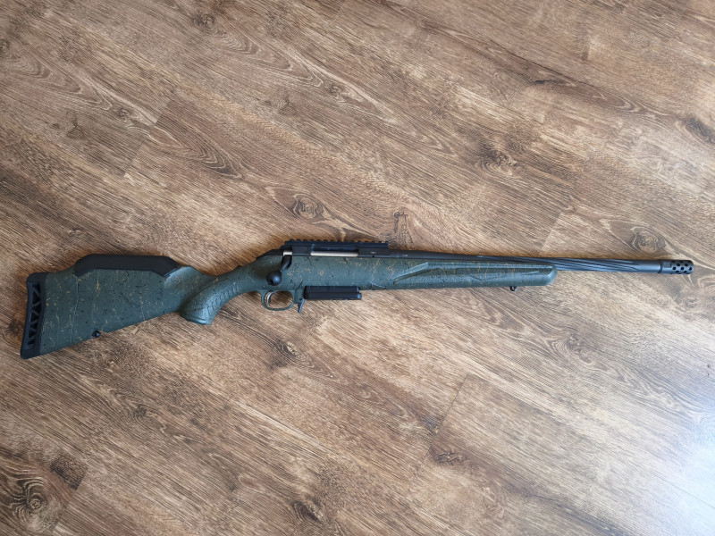 Prodám zánovní kulovnicí Ruger American Gen.2