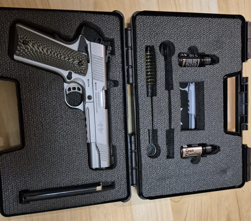 Prodám Messerschmitt ME 1911 .45 ACP, stříbrná