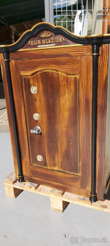 Trezezor rv.1880.Výroba FELIX BLAŽIČEK PRAG.