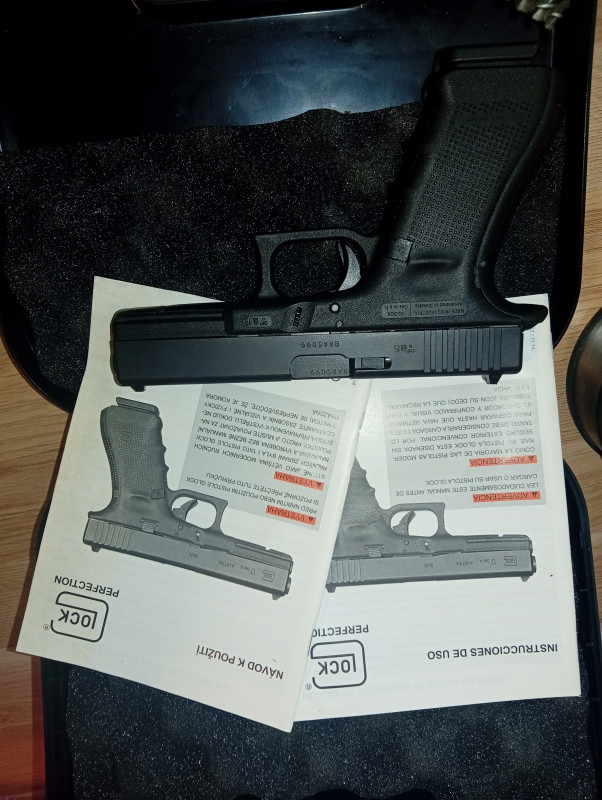 Glock 17 