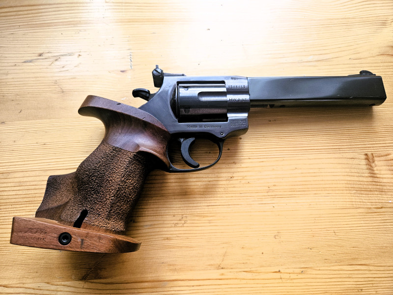 Prodám Revolver Arminius HW 9 Sport, 22 LR, TOP stav !!
