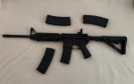 samonabíjecí pušku Ruger AR-556 MOE 16,1", .223 REM