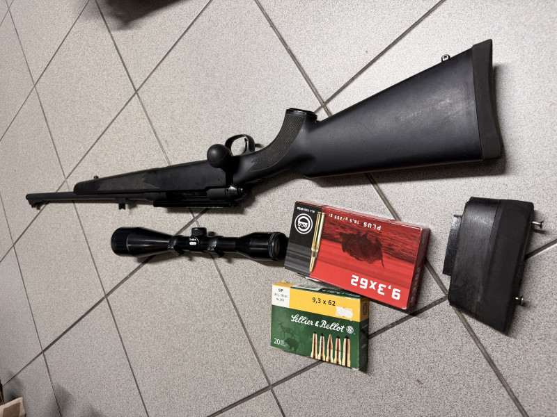 Savage mod.111 cal. 9,3x62 meopta 7x50