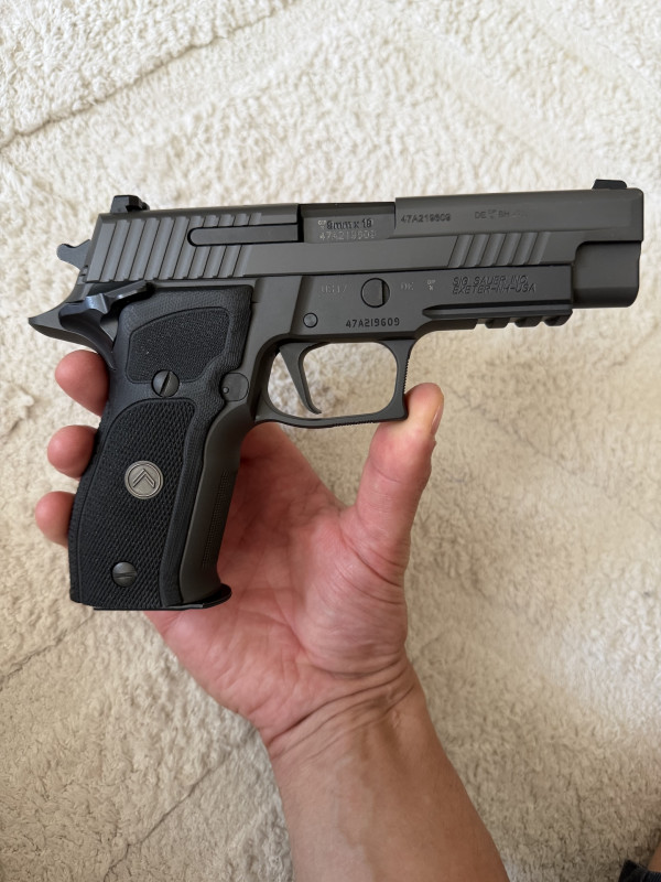 SIG SAUER P226 LEGION