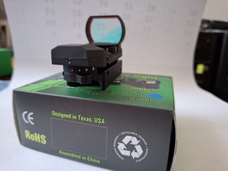 Kolimátor Bering Reflex Sight