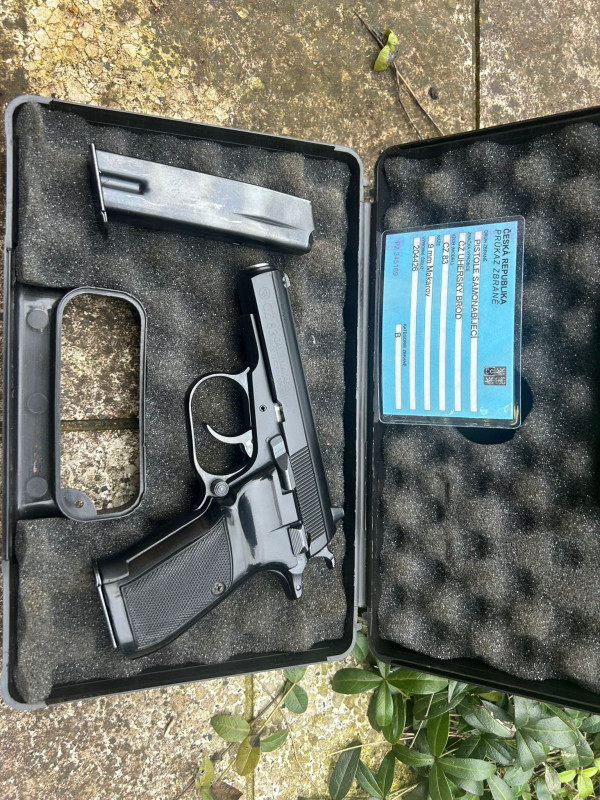 vzácná CZ 83 9mm Makarov vz82 vz.82