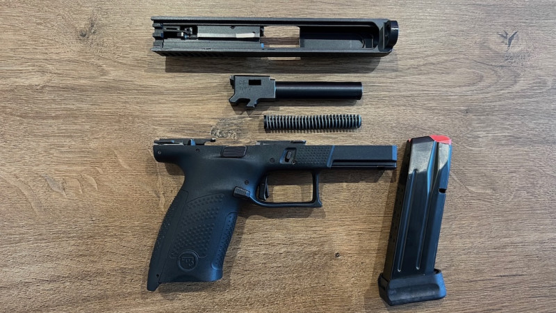 Prodám CZ P10C