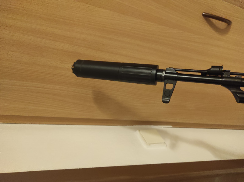 Tlumič G.I.S. 