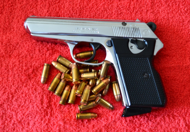 Prodám pistoli CZ-70  7,65 mm.