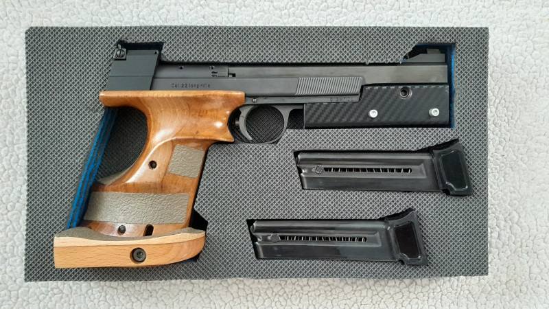 Prodám Hämmerli International model 208
