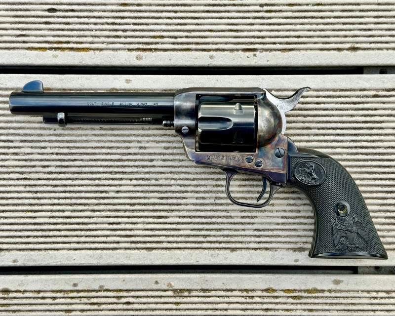 Colt Single Action Army (SAA), .45 Colt, hlaveň 5½