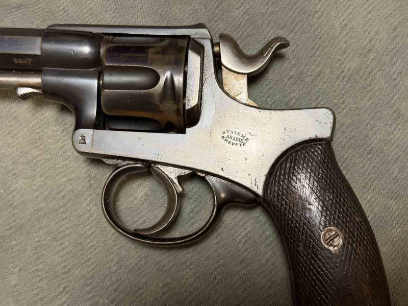 Portugalský armádní revolver Abadie1886 