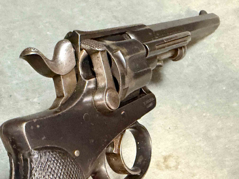 Portugalský armádní revolver Abadie1886 