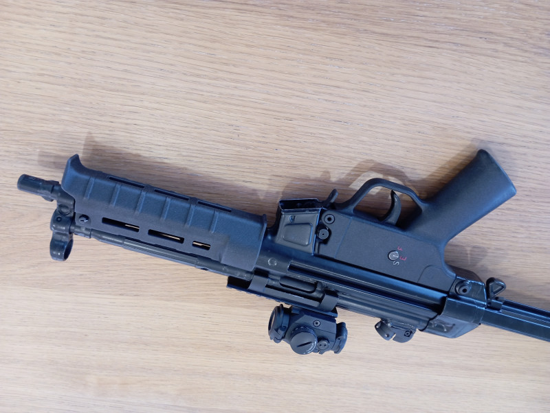 Prodám předpažbí MP5 