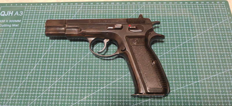 ČZ 75